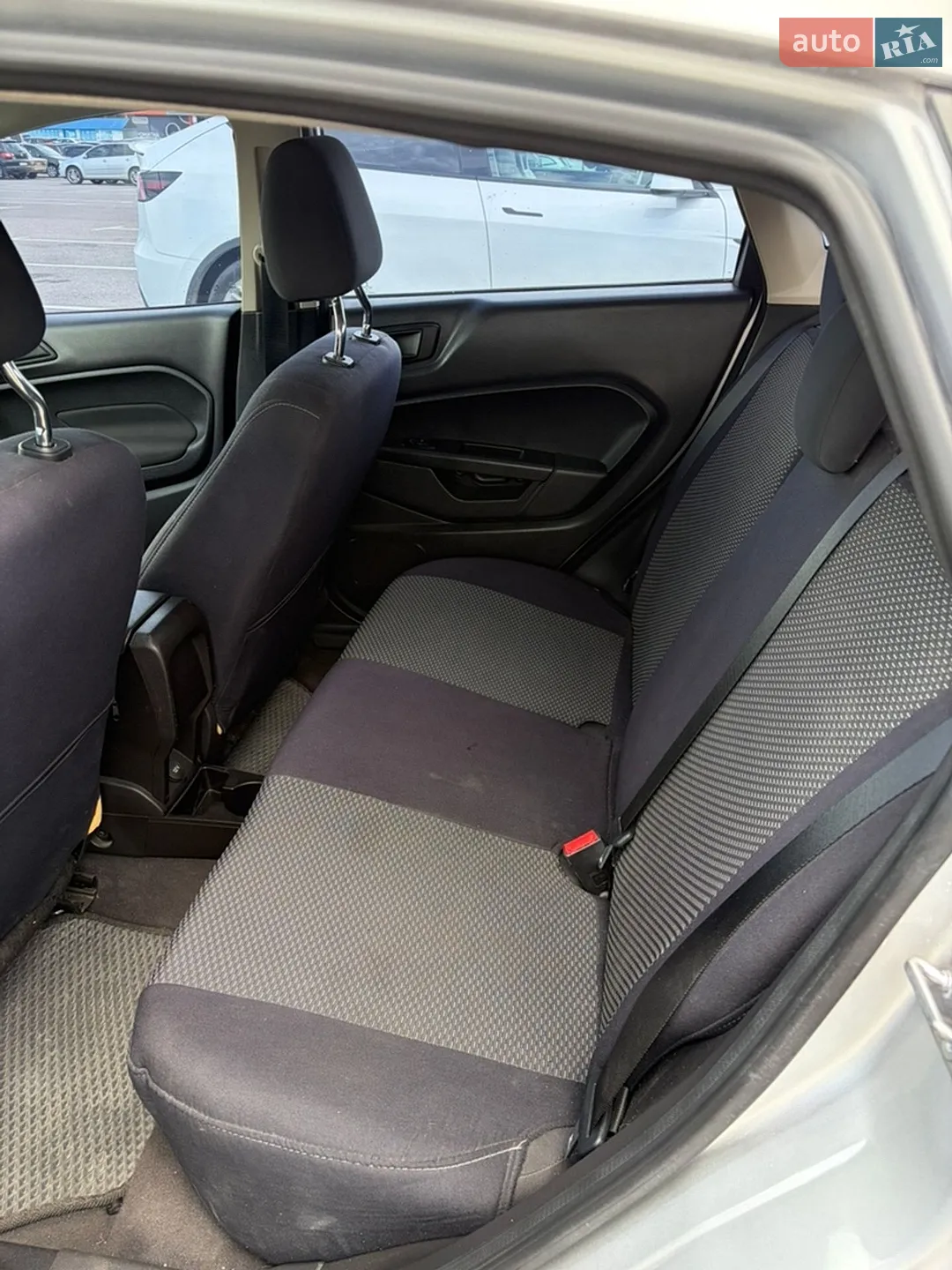 2018 Ford Fiesta - мініатюра 27