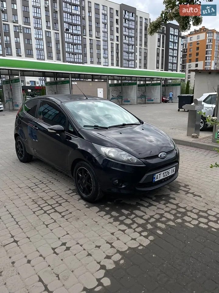 2011 Ford Fiesta - мініатюра 9