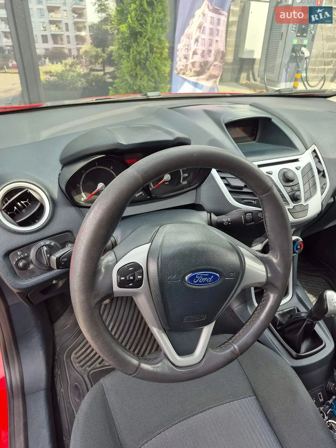 2012 Ford Fiesta - мініатюра 6