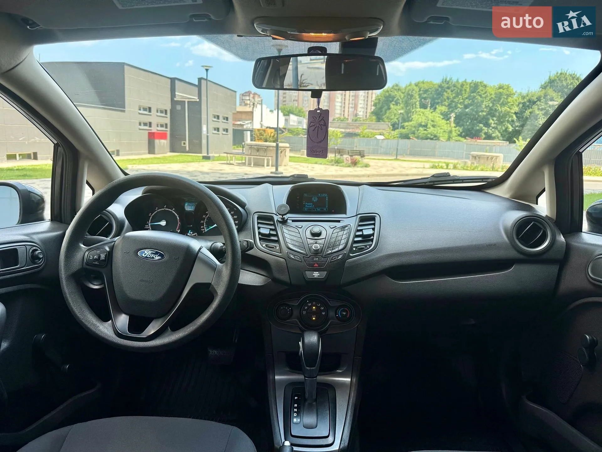 2015 Ford Fiesta - мініатюра 47