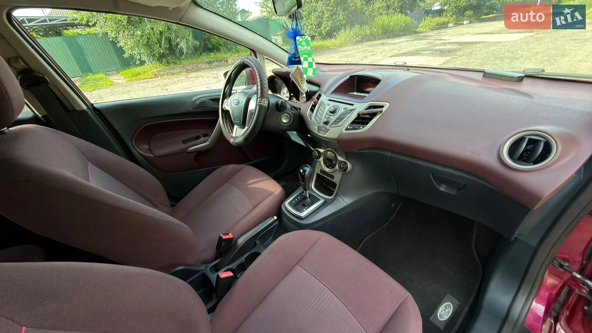 2010 Ford Fiesta - мініатюра 10