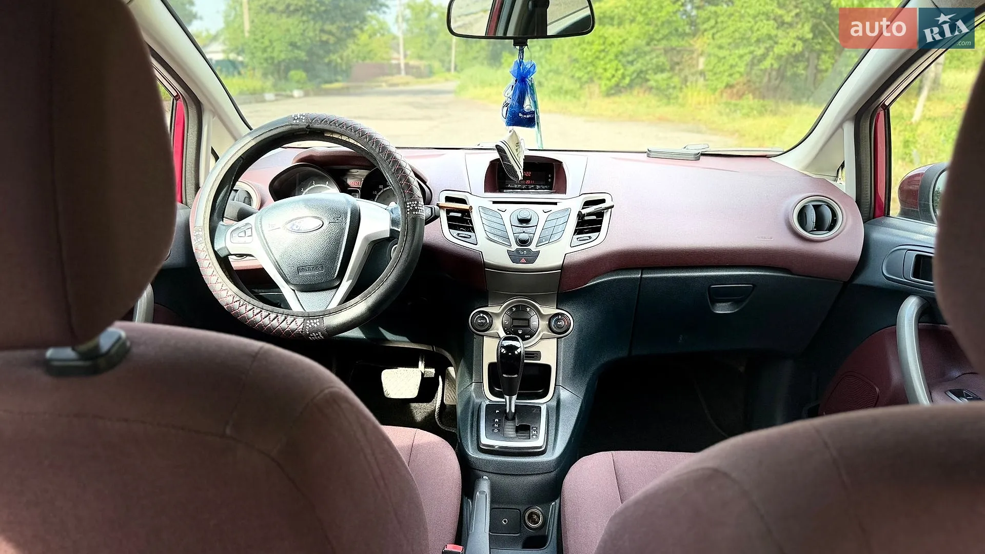 2010 Ford Fiesta - мініатюра 14