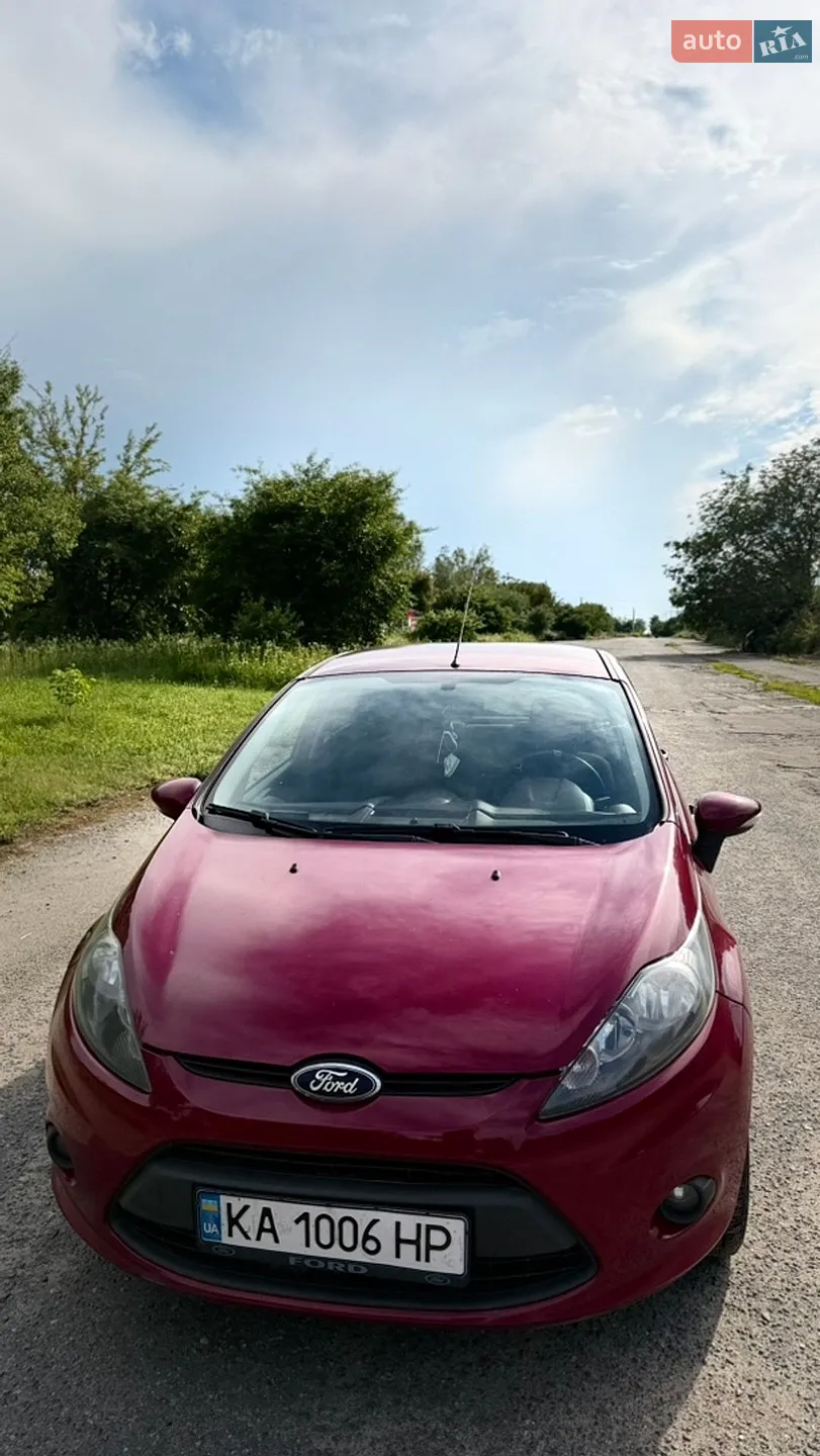 2010 Ford Fiesta - мініатюра 4