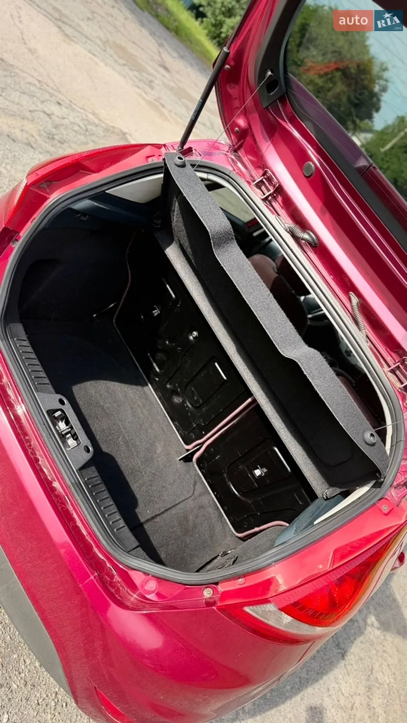 2010 Ford Fiesta - мініатюра 18