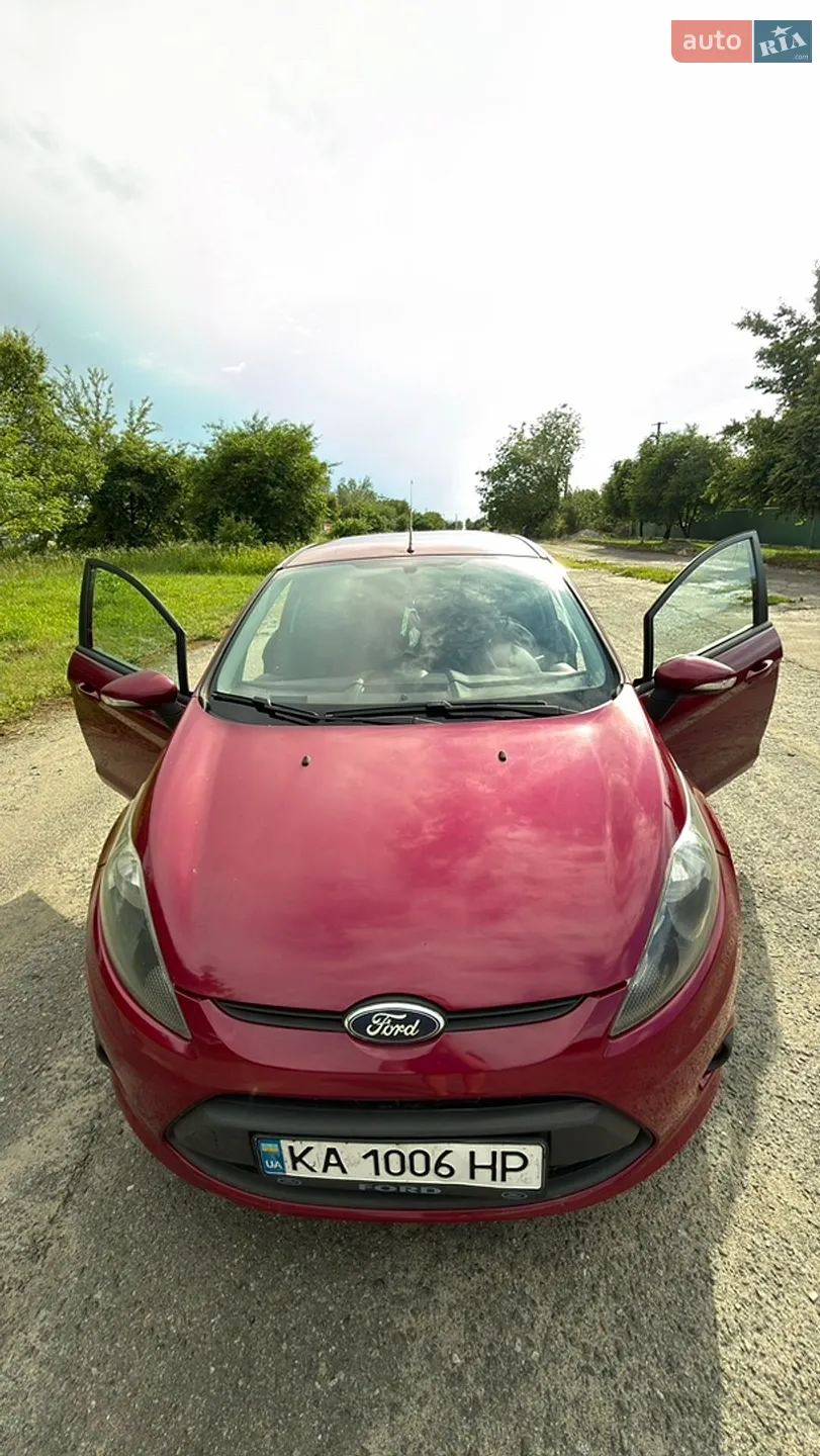 2010 Ford Fiesta - мініатюра 5