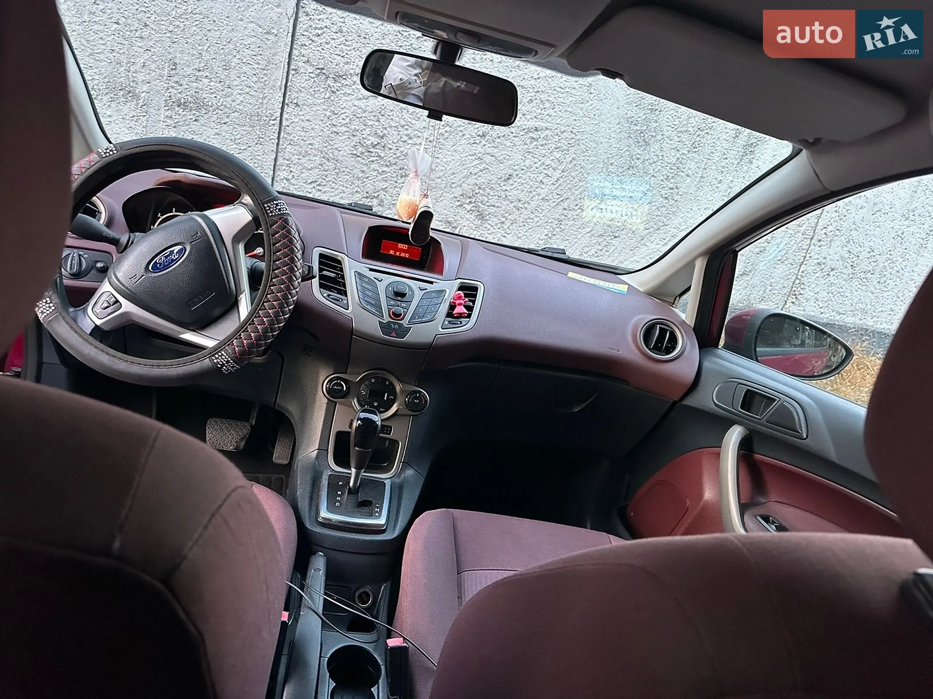 2010 Ford Fiesta - мініатюра 26