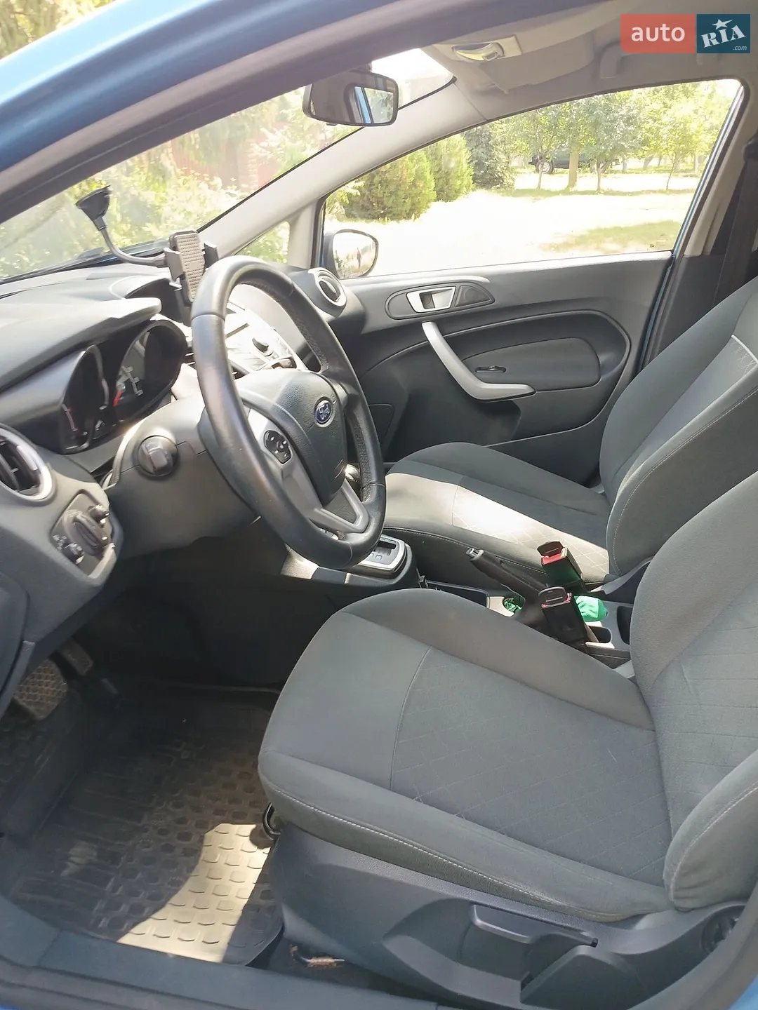 2012 Ford Fiesta - мініатюра 10
