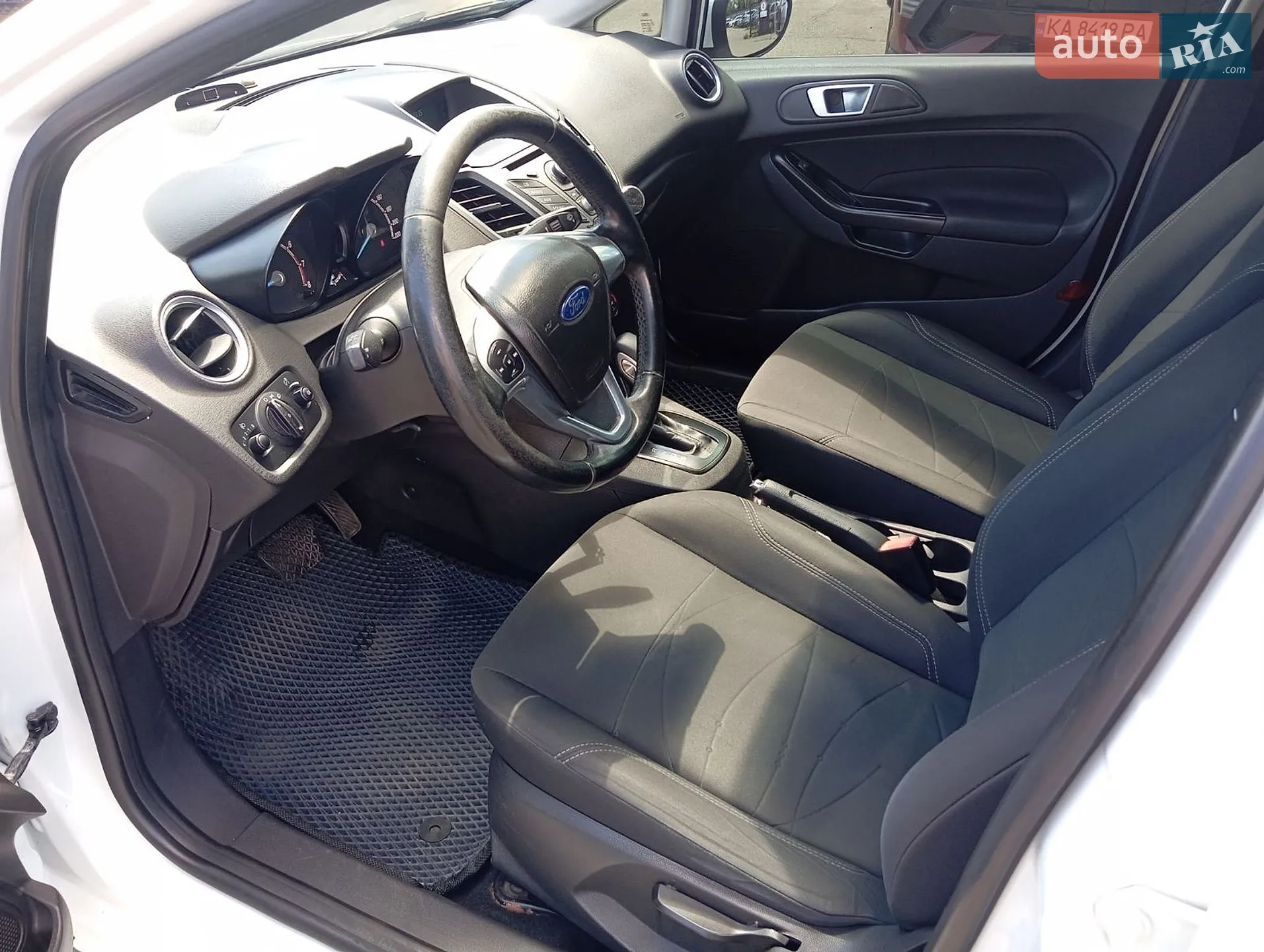 2013 Ford Fiesta - мініатюра 10