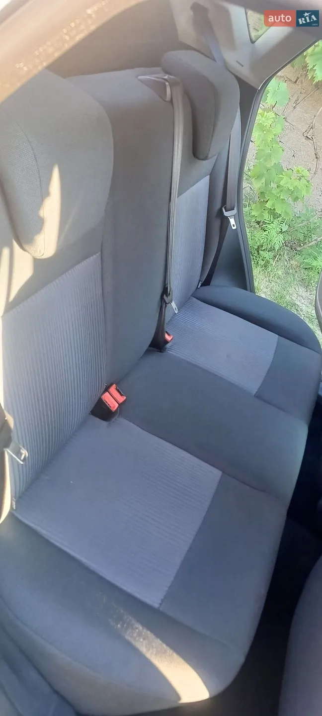 2012 Ford Fiesta - мініатюра 7