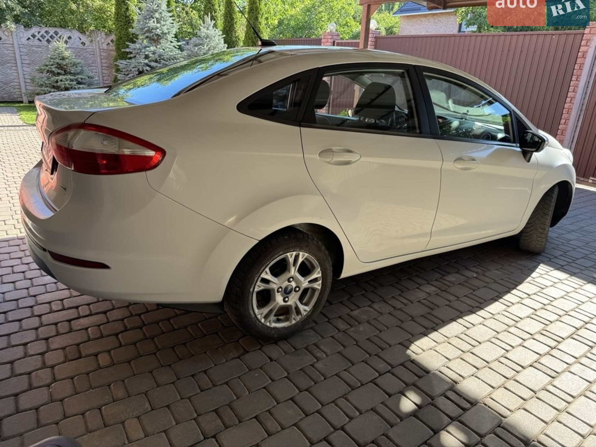 2015 Ford Fiesta - мініатюра 6