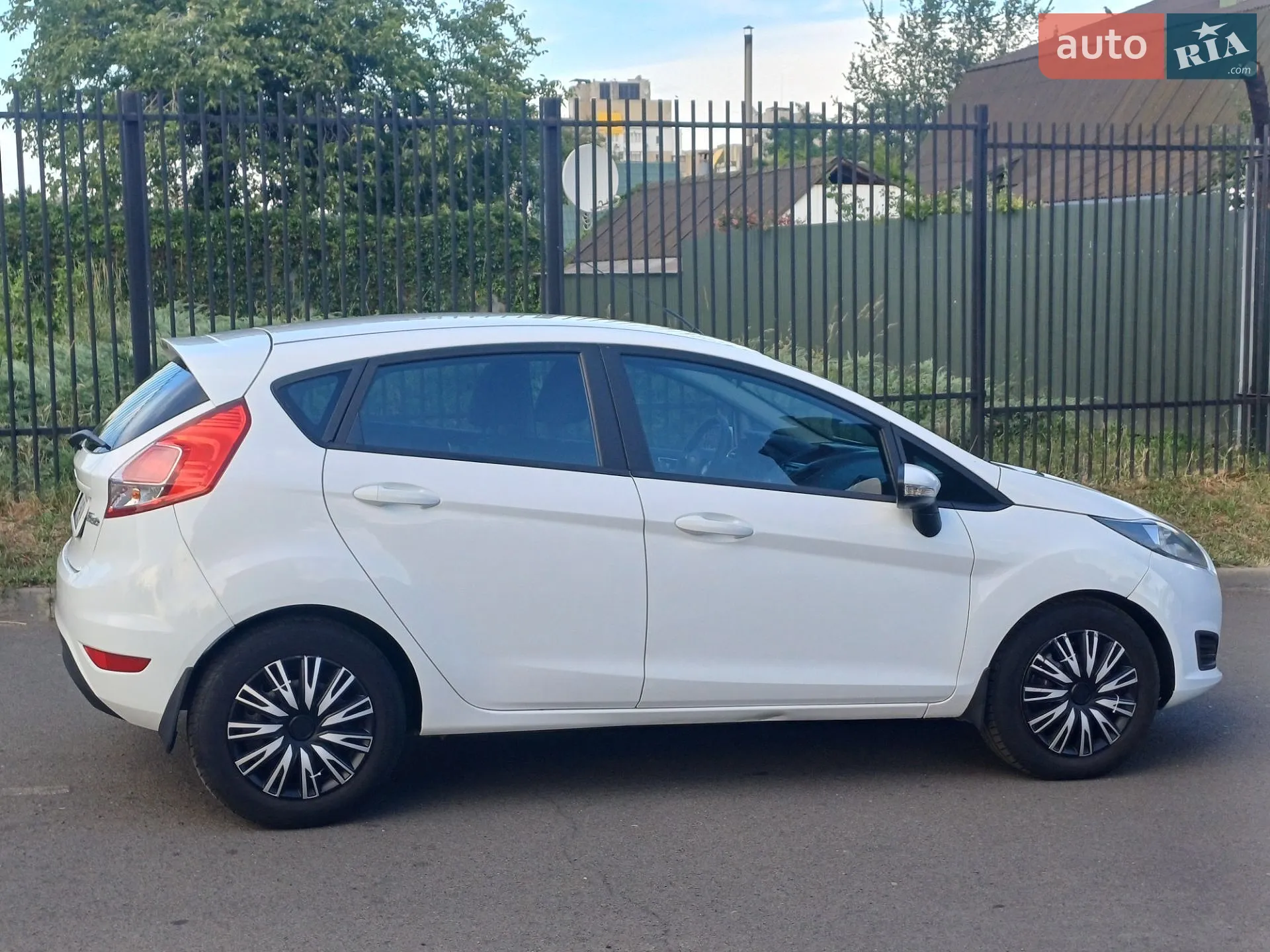 2016 Ford Fiesta - мініатюра 3