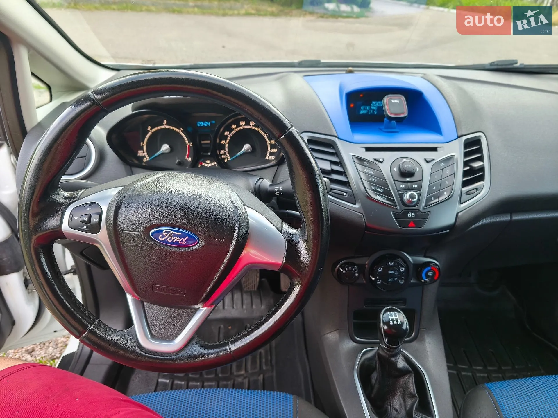 2013 Ford Fiesta - мініатюра 35