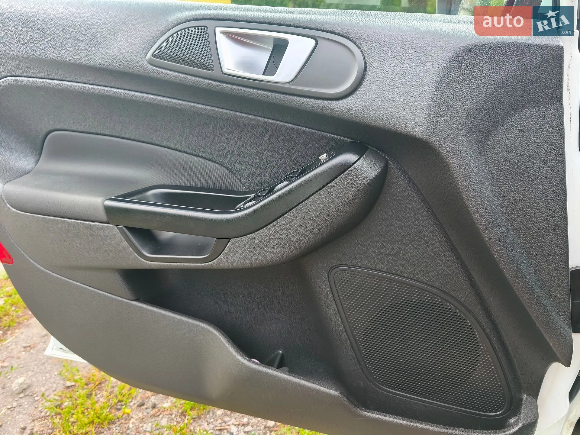 2013 Ford Fiesta - мініатюра 39