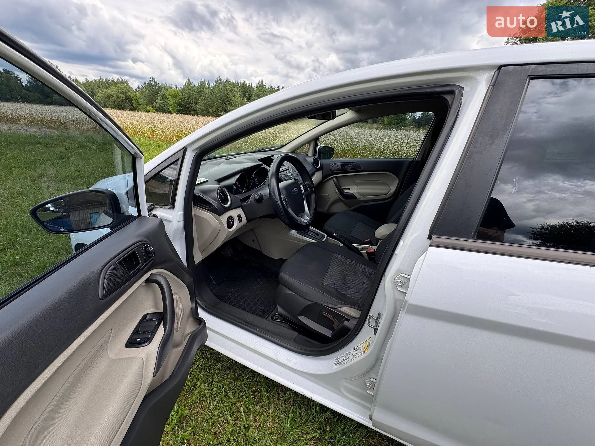 2017 Ford Fiesta - мініатюра 20