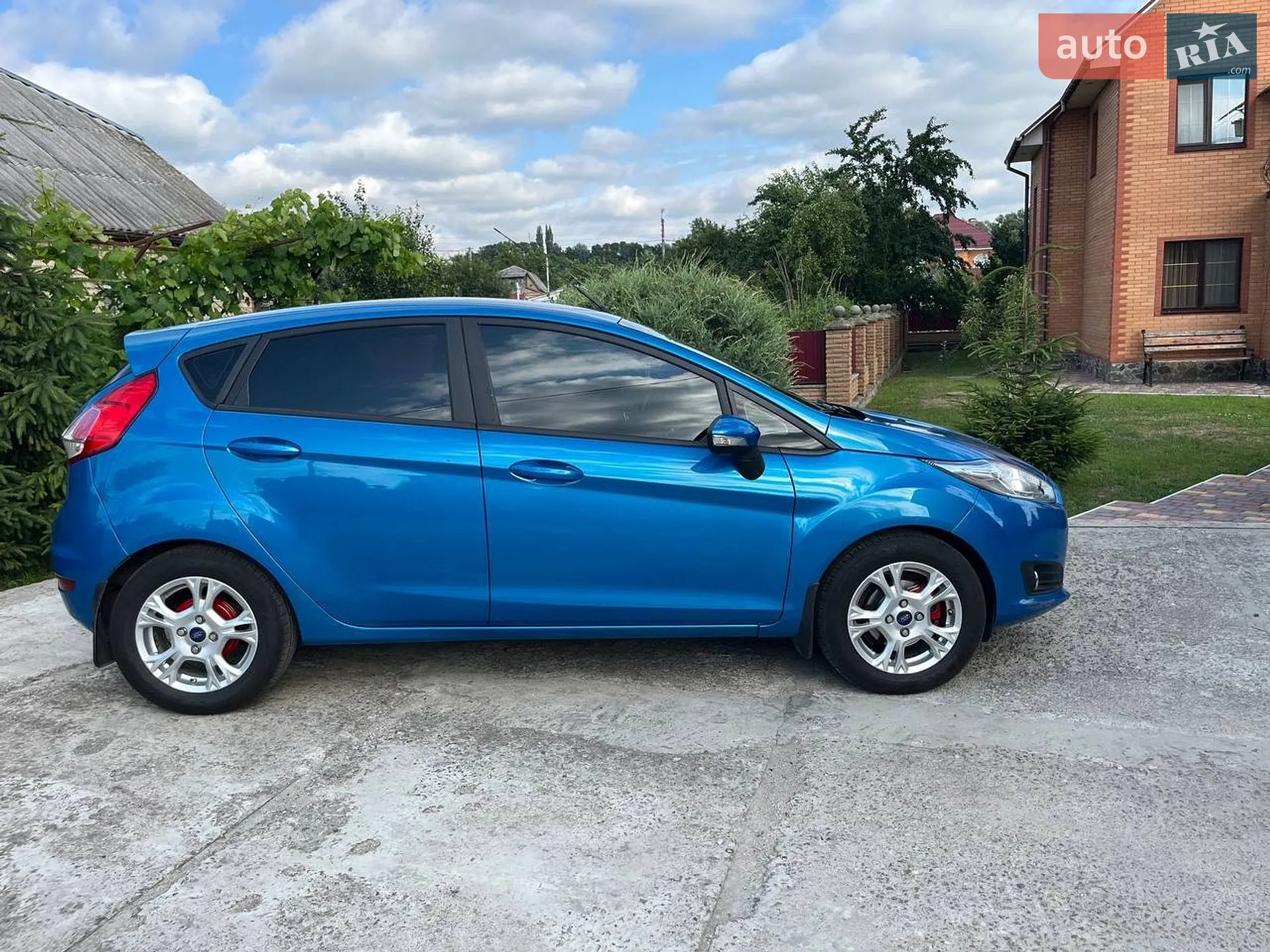 2015 Ford Fiesta - фото 1