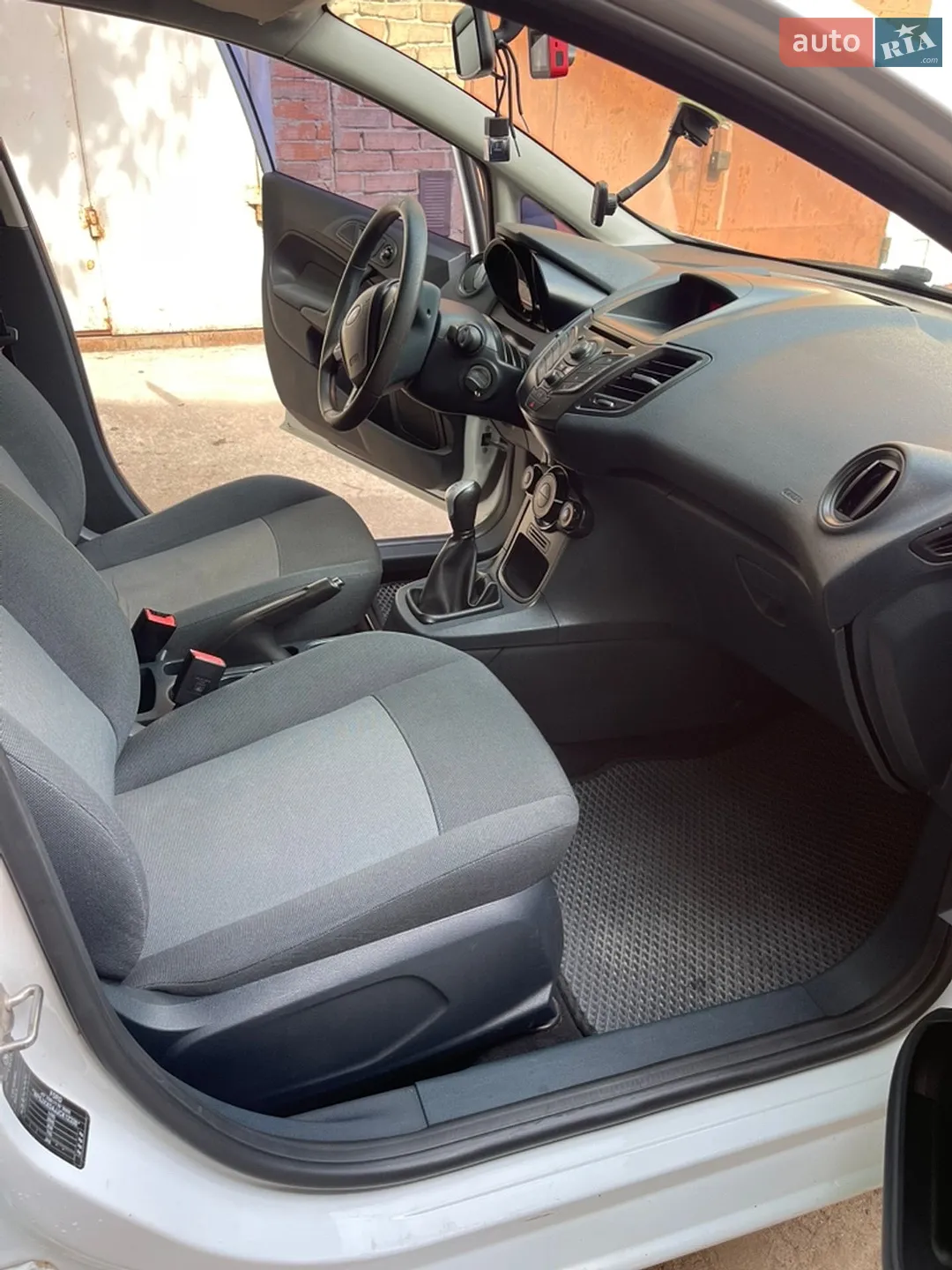 2012 Ford Fiesta - мініатюра 20
