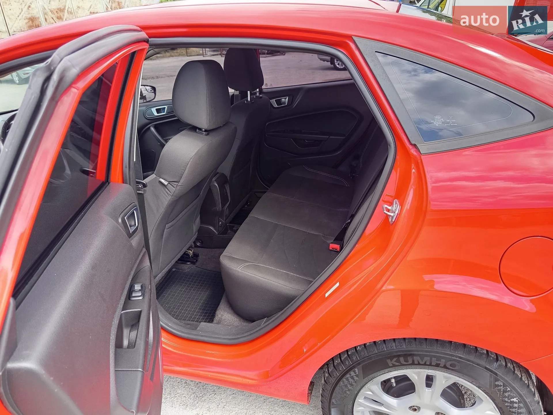 2015 Ford Fiesta - мініатюра 46