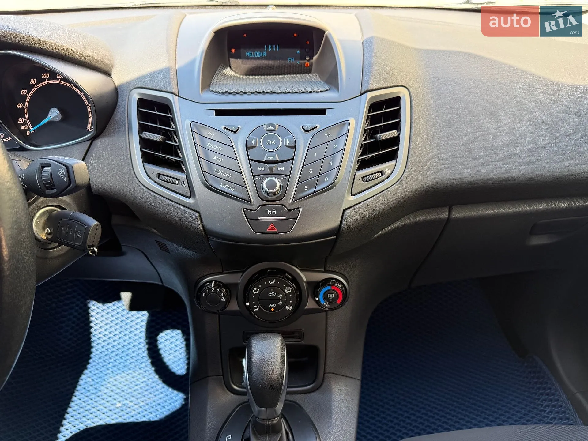 2015 Ford Fiesta - мініатюра 28