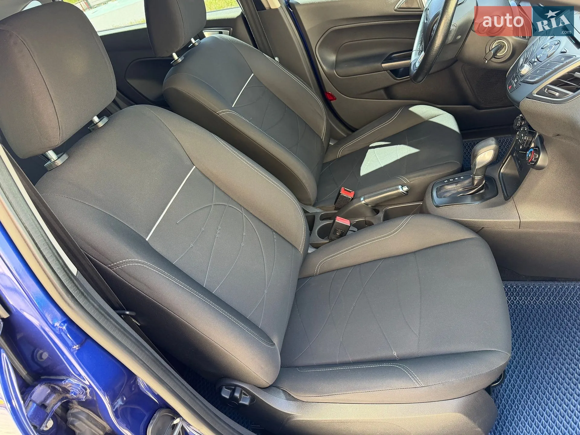 2015 Ford Fiesta - мініатюра 25