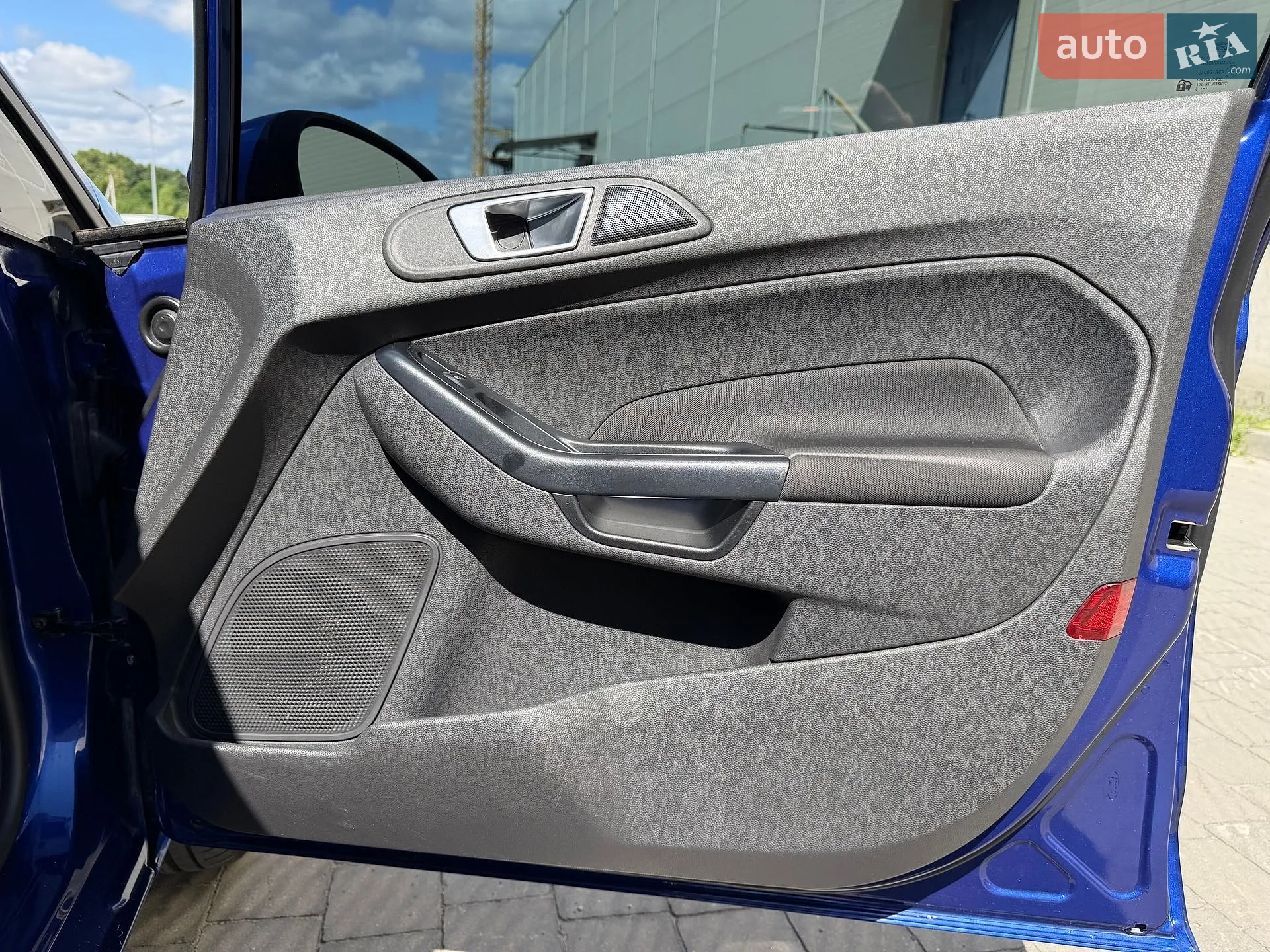 2015 Ford Fiesta - мініатюра 24