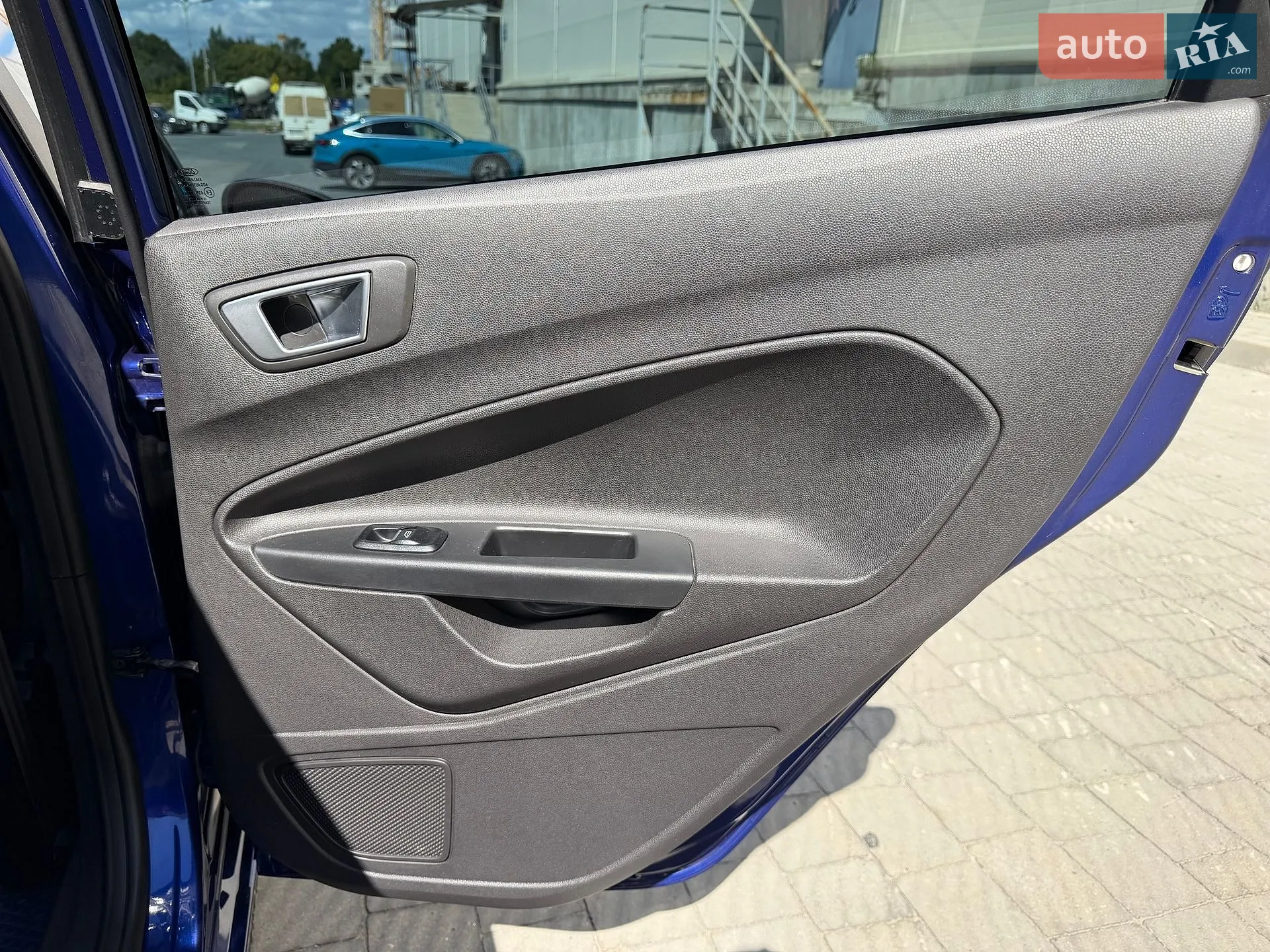 2015 Ford Fiesta - мініатюра 21