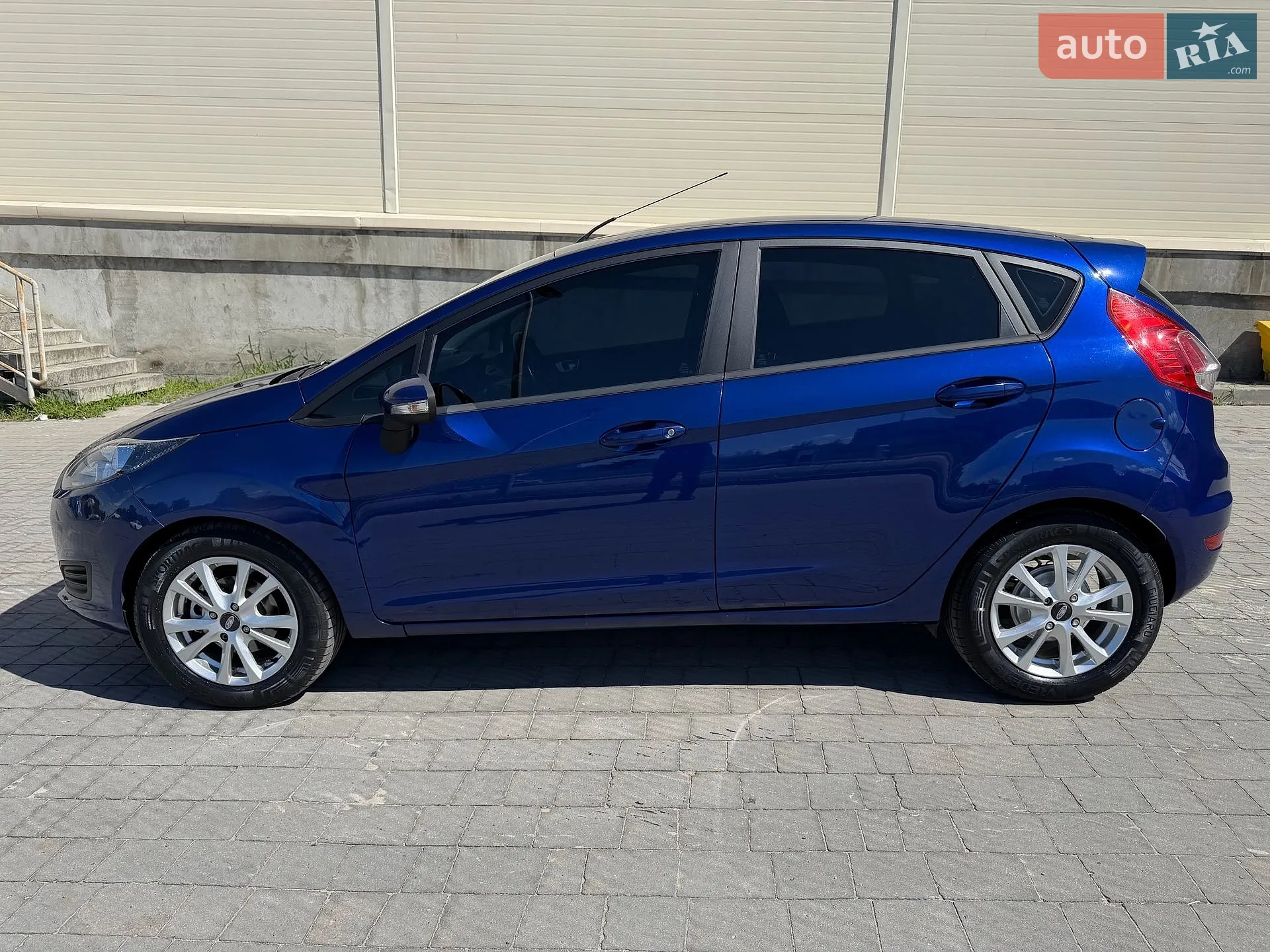 2015 Ford Fiesta - мініатюра 6