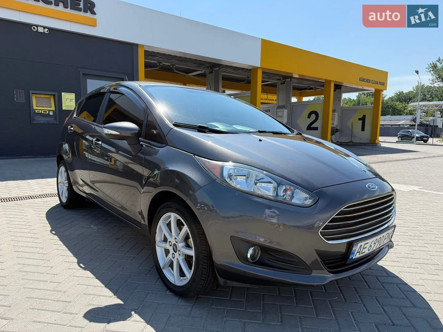 2017 Ford Fiesta - мініатюра 4