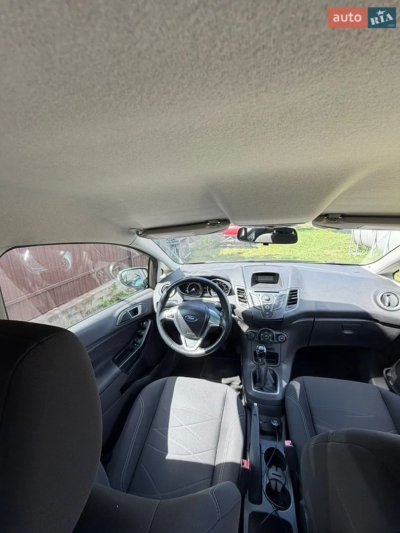 2013 Ford Fiesta - мініатюра 10