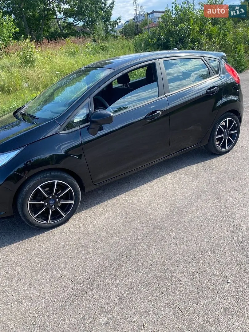 2019 Ford Fiesta - мініатюра 3