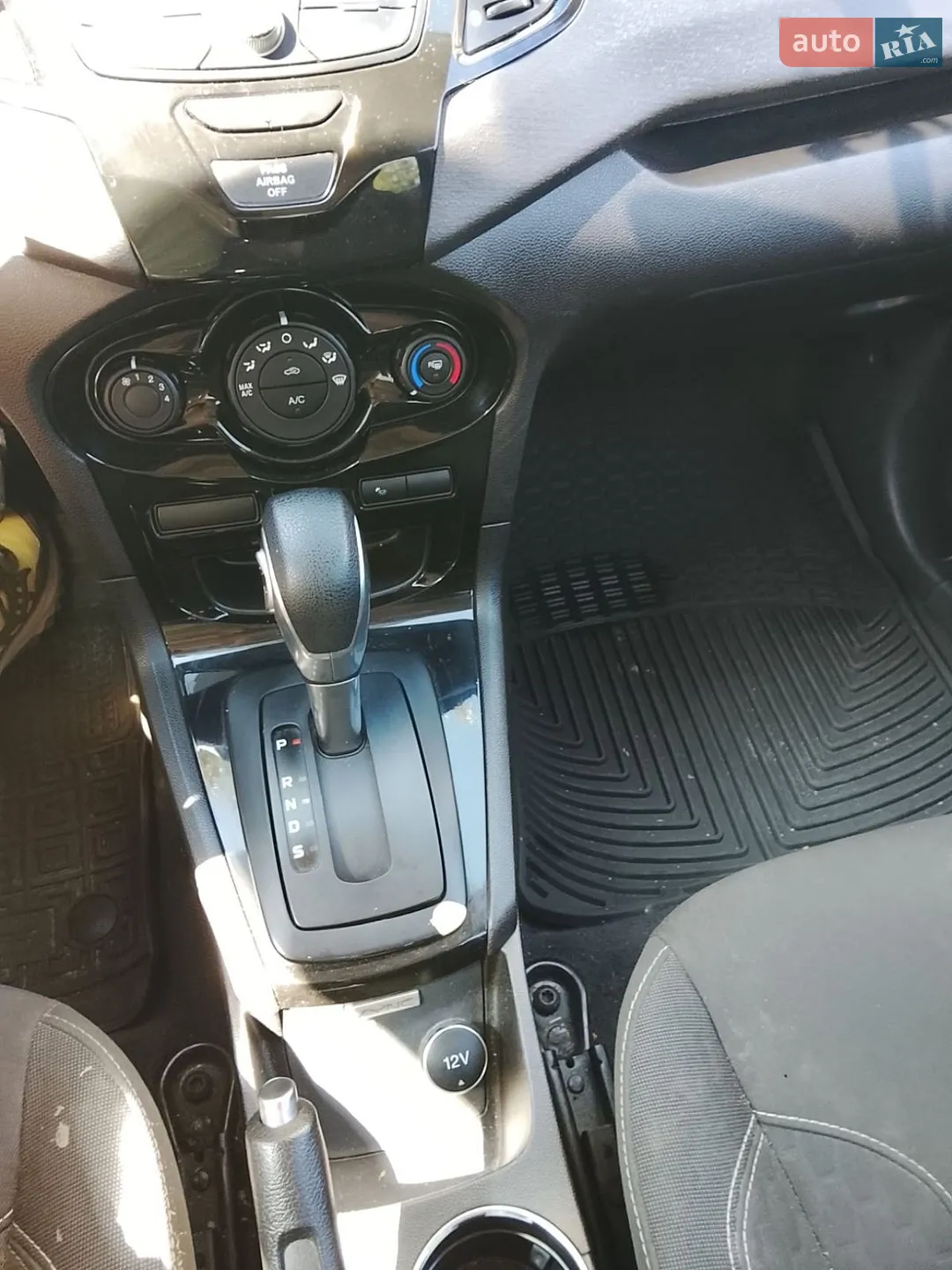 2019 Ford Fiesta - мініатюра 9