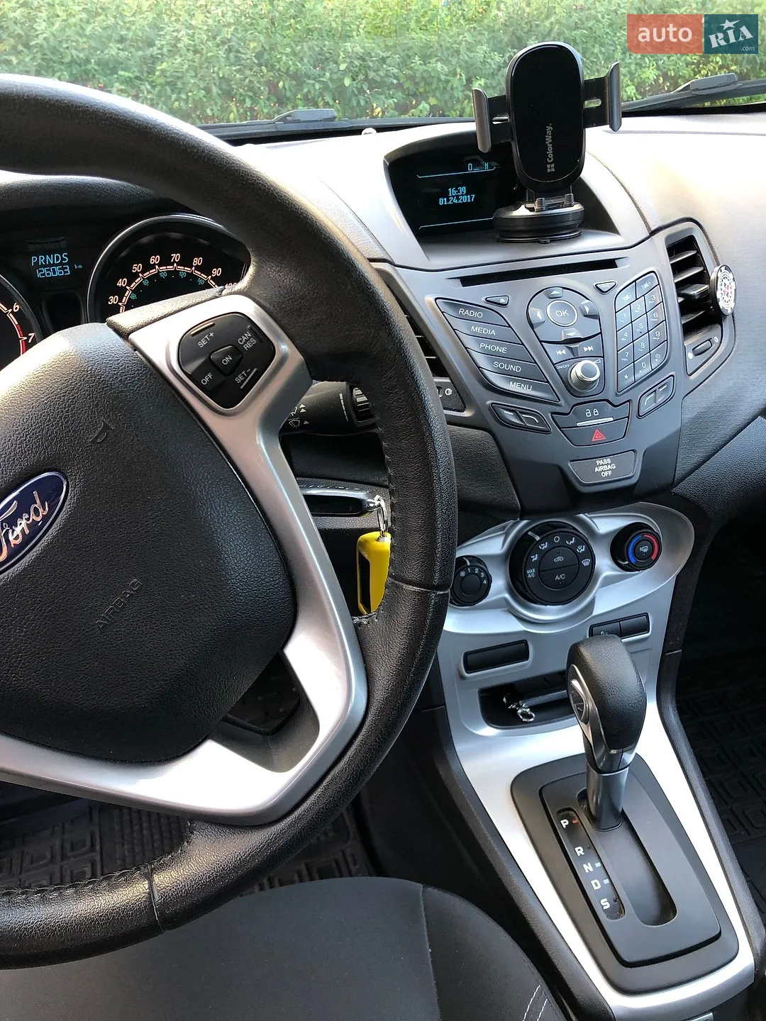 2016 Ford Fiesta - мініатюра 12