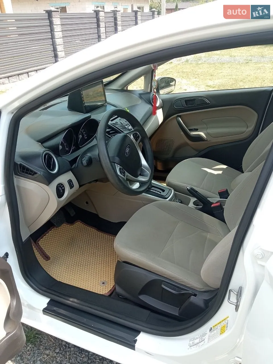 2017 Ford Fiesta - мініатюра 20