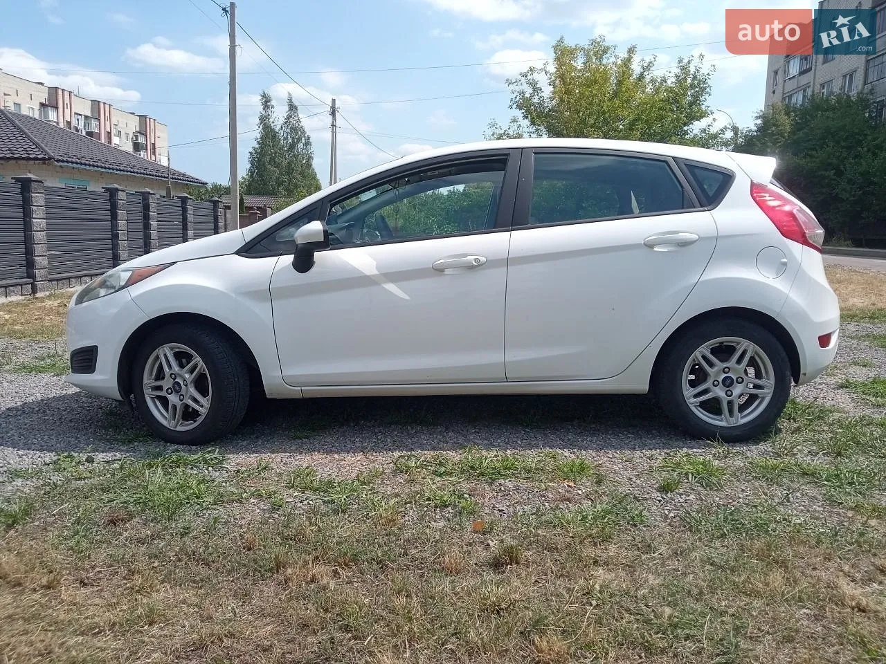 2017 Ford Fiesta - мініатюра 4