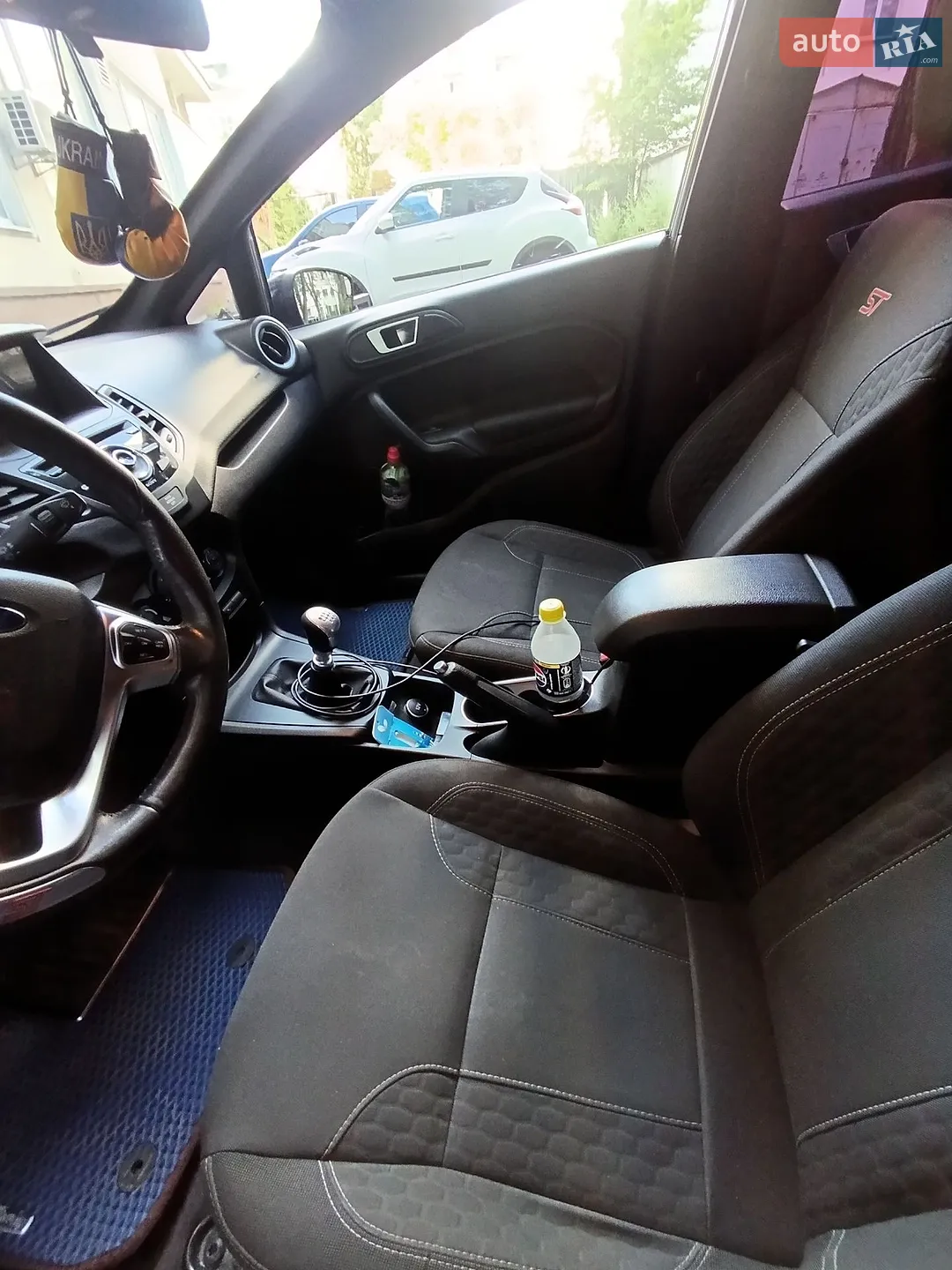 2016 Ford Fiesta - мініатюра 11