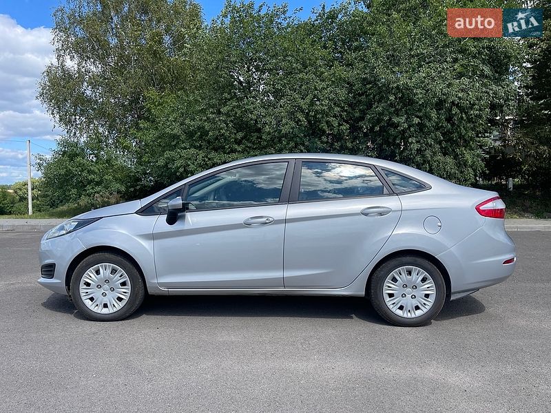 Седан Ford Fiesta 2018 в Луцке