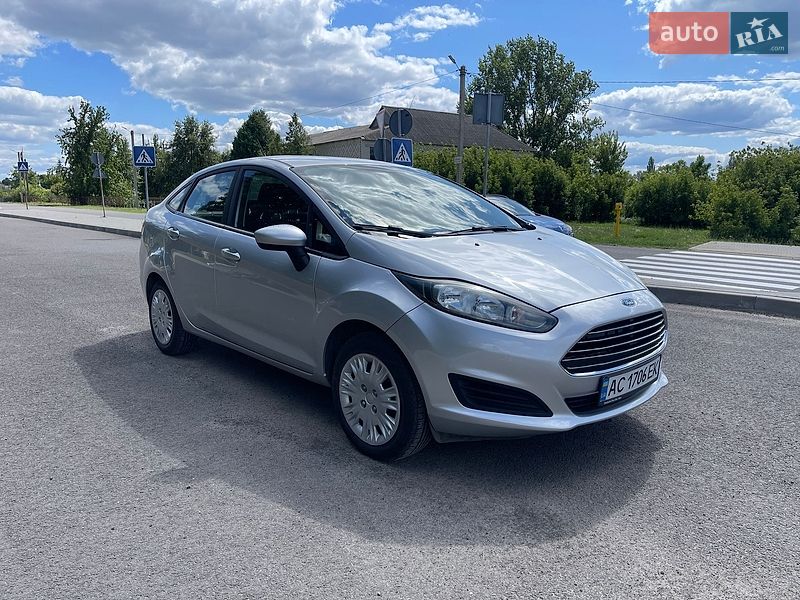 Седан Ford Fiesta 2018 в Луцке