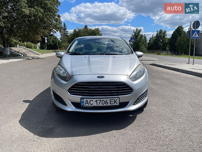 Седан Ford Fiesta 2018 в Луцке