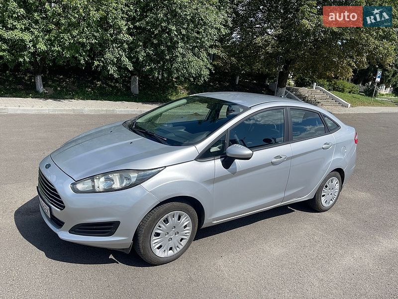 Седан Ford Fiesta 2018 в Луцке