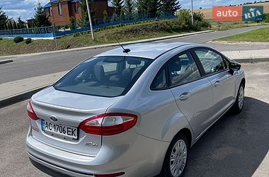 Седан Ford Fiesta 2018 в Луцке