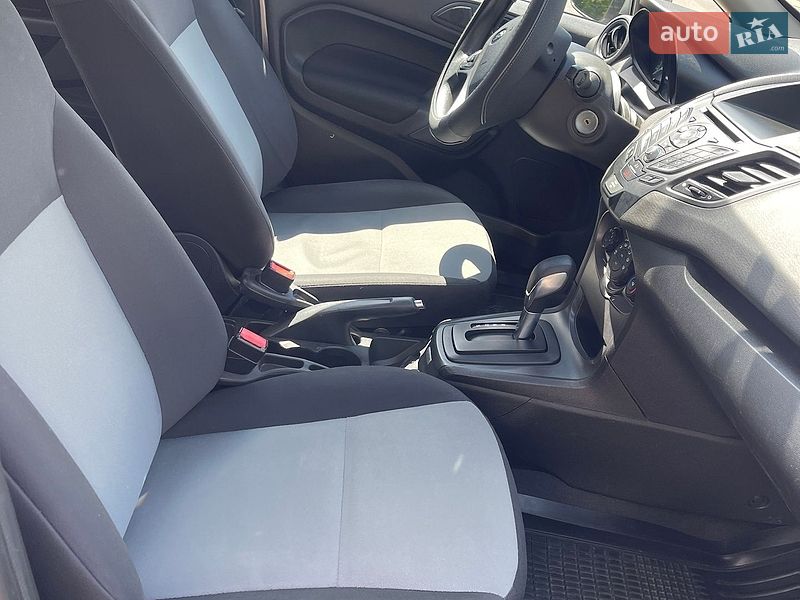 Седан Ford Fiesta 2018 в Луцке