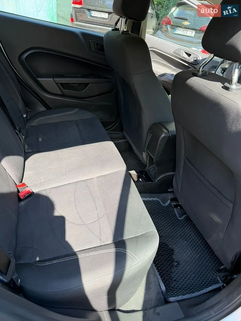 2019 Ford Fiesta - мініатюра 14