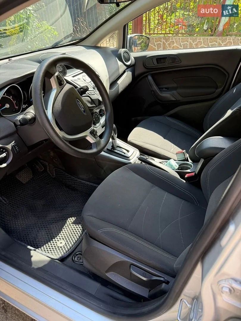 2019 Ford Fiesta - мініатюра 17