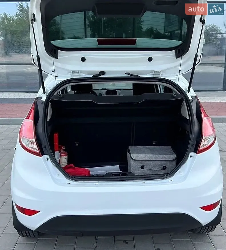 2014 Ford Fiesta - мініатюра 22