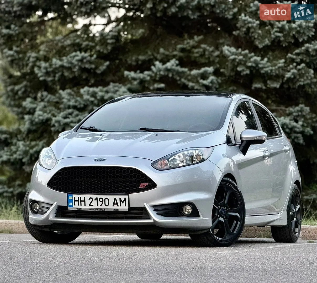 2015 Ford Fiesta - фото 1
