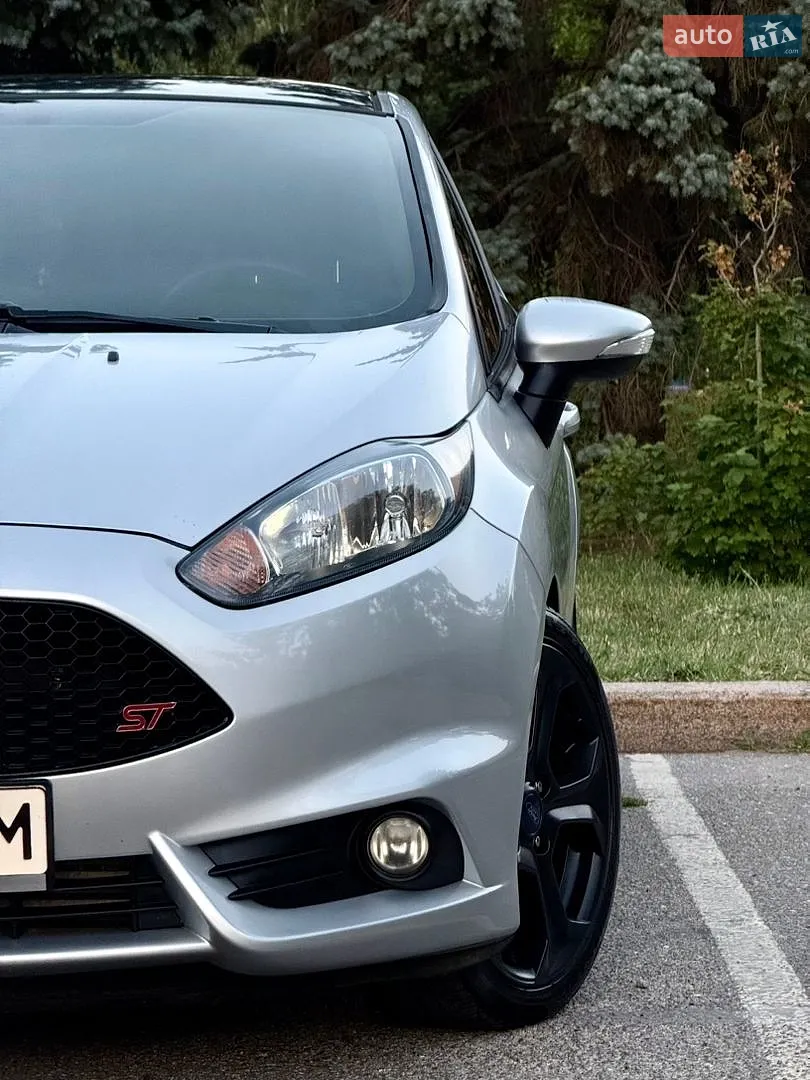 2015 Ford Fiesta - мініатюра 9