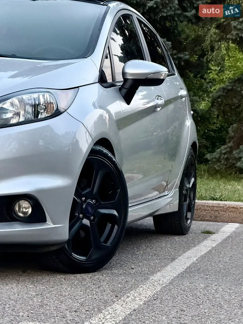 2015 Ford Fiesta - мініатюра 10