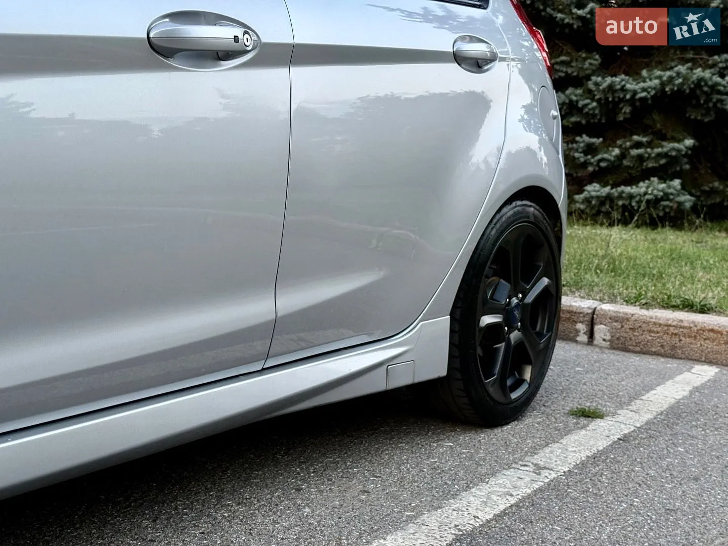 2015 Ford Fiesta - мініатюра 15