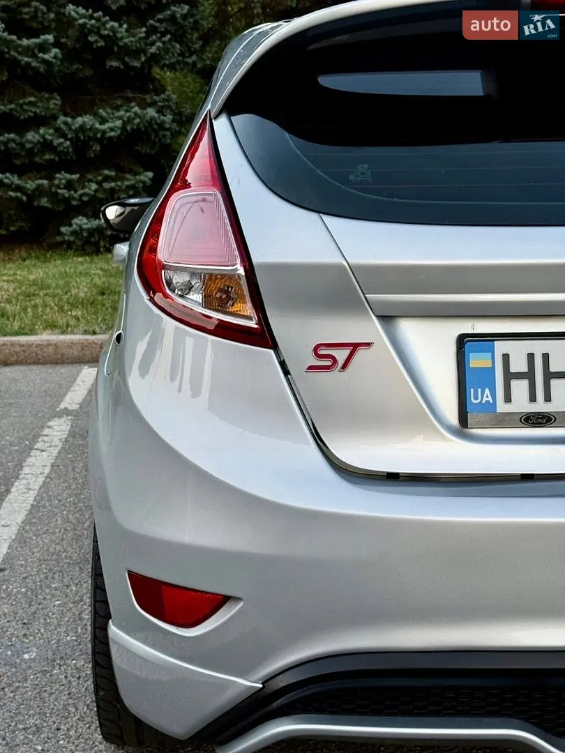 2015 Ford Fiesta - мініатюра 36