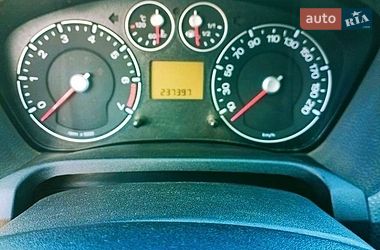 Хэтчбек Ford Fiesta 2008 в Александрие