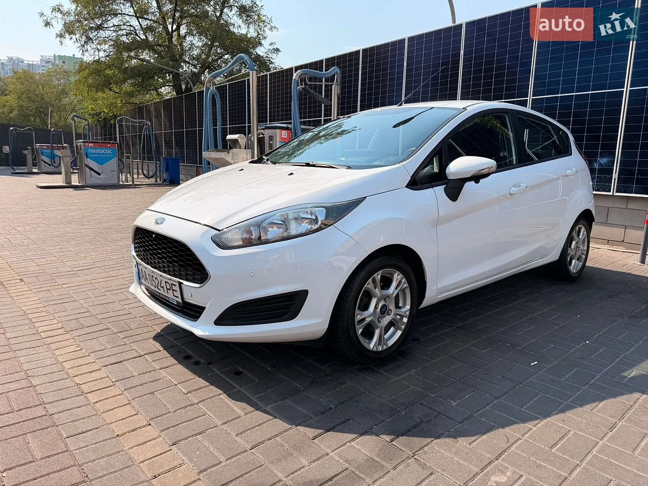 2016 Ford Fiesta - мініатюра 24